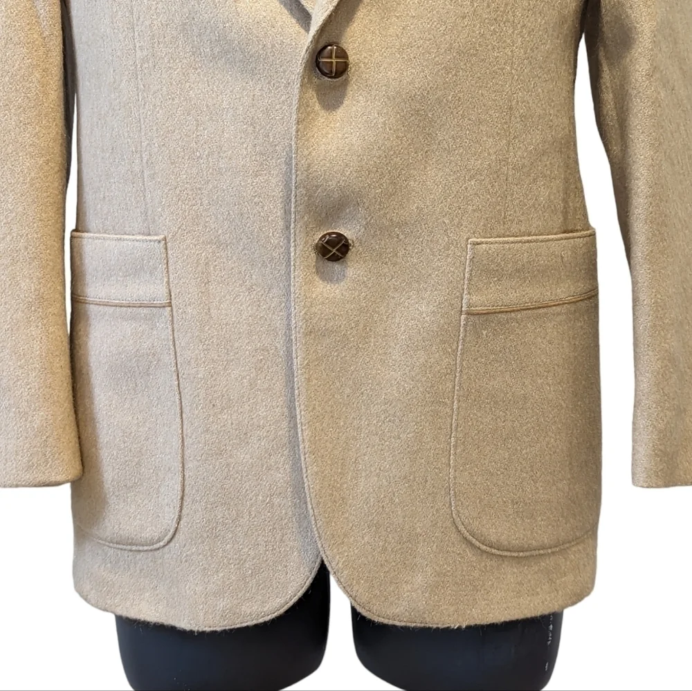 Vintage camel hair blazer - Picture 3 of 14